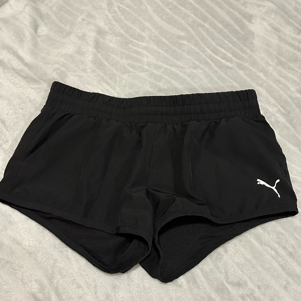 Black puma shorts